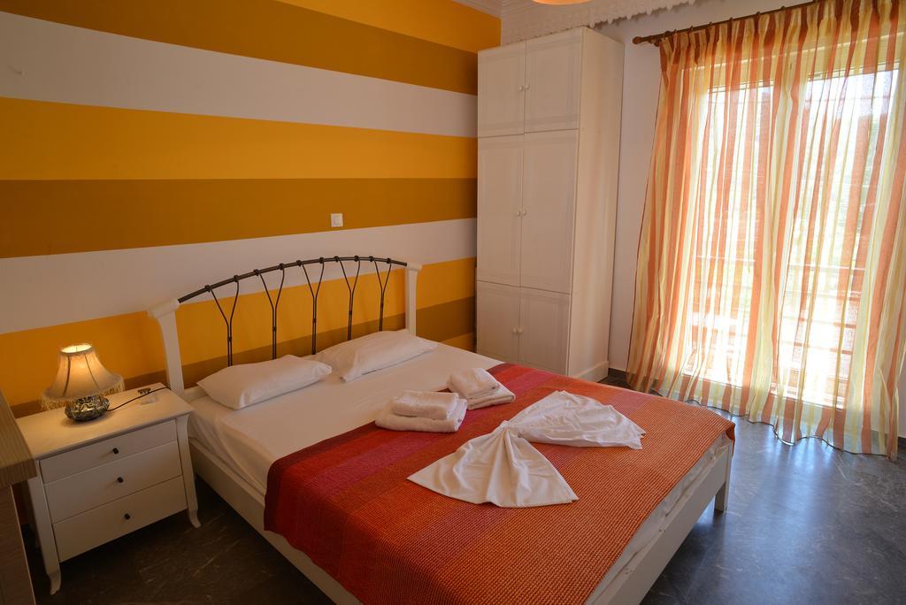 Katerina Rooms & Studios Palekastro Exterior photo